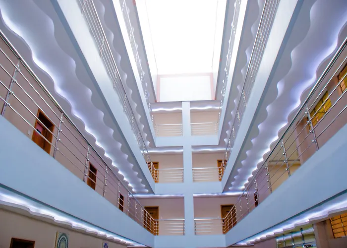 Hotel Platinum